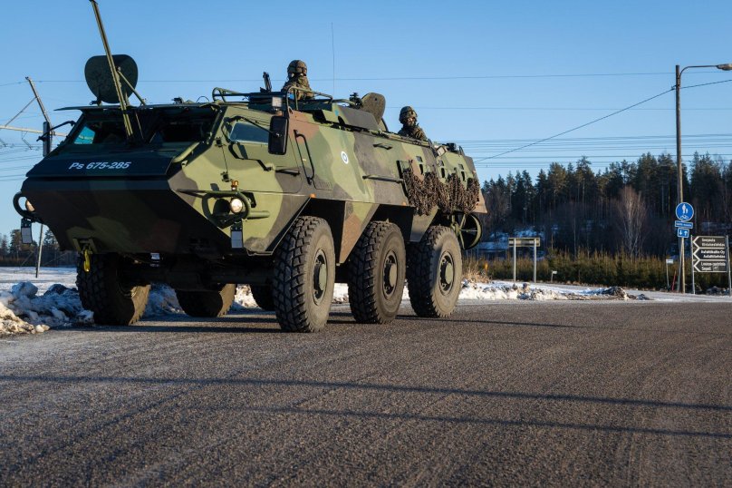 Xa-180 бронетранспортёр