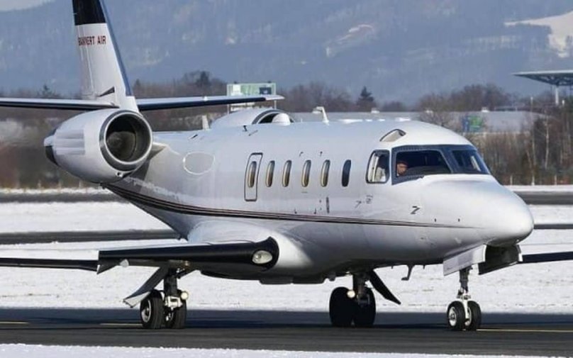 Самолет Gulfstream g100