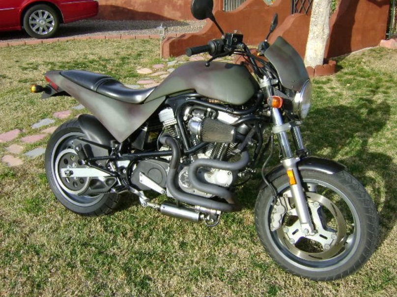 Buell Cyclone м2