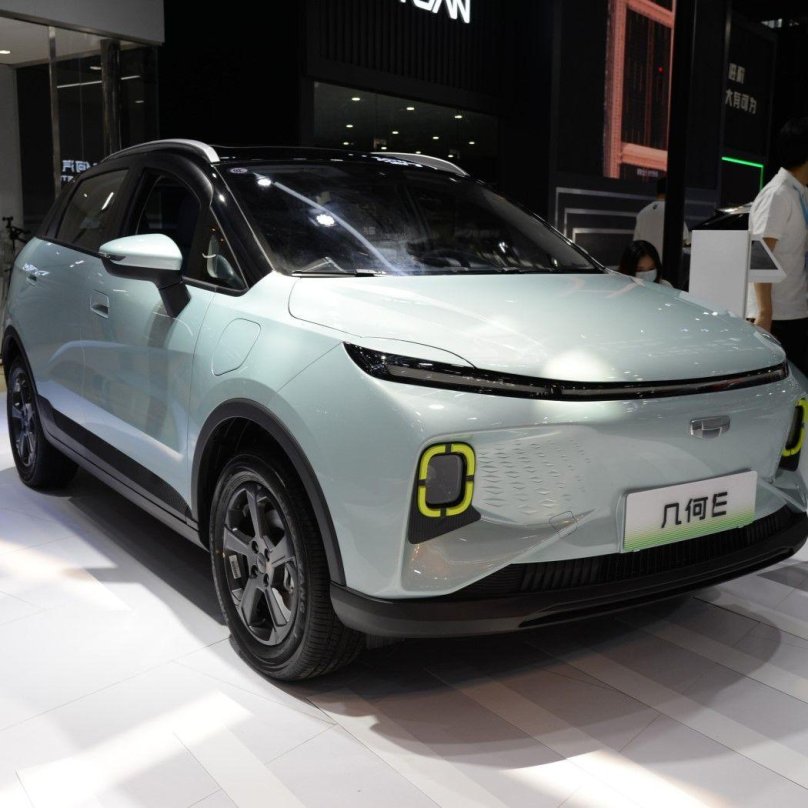 Электрокар Geely Geometry a