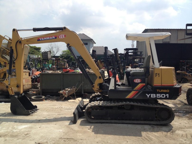 Мини экскаватор Янмар 1998