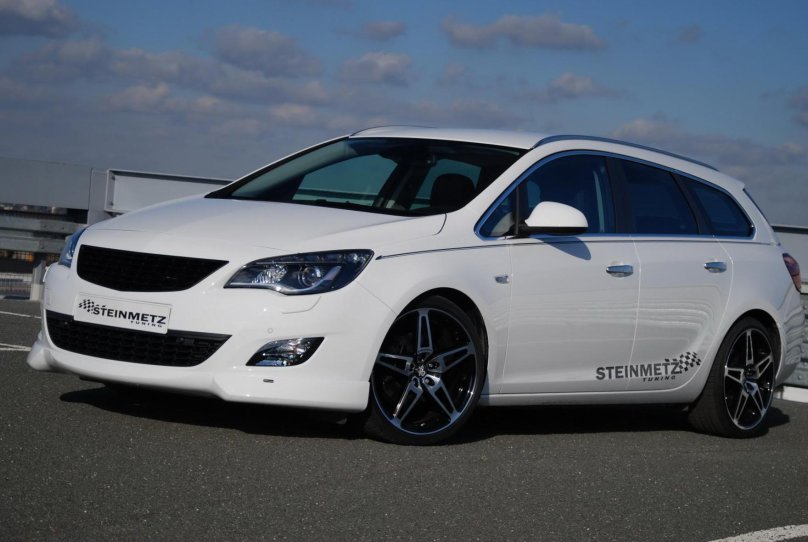 Опель Астра Спортс Турер