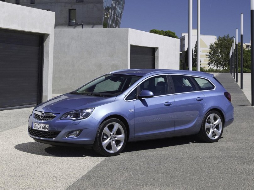 Опель Астра j 2011 универсал