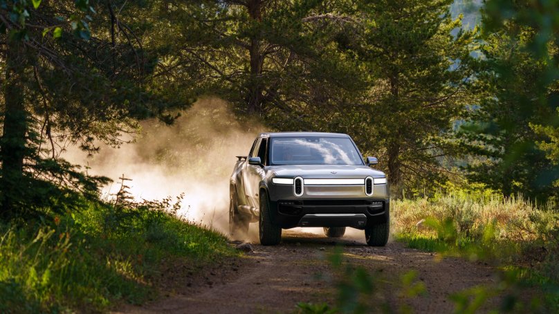 Rivian r1t на бездорожье