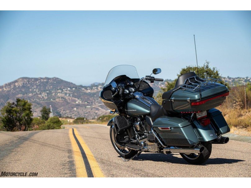 Харлей Дэвидсон Road Glide Ultra