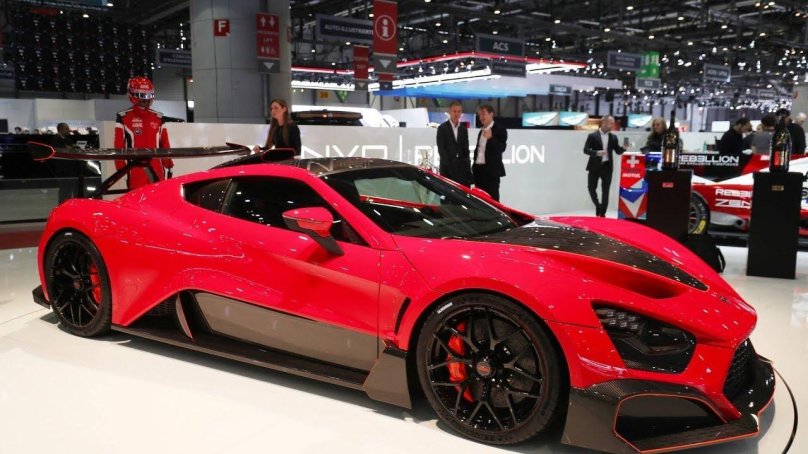 Машина Zenvo TSR S