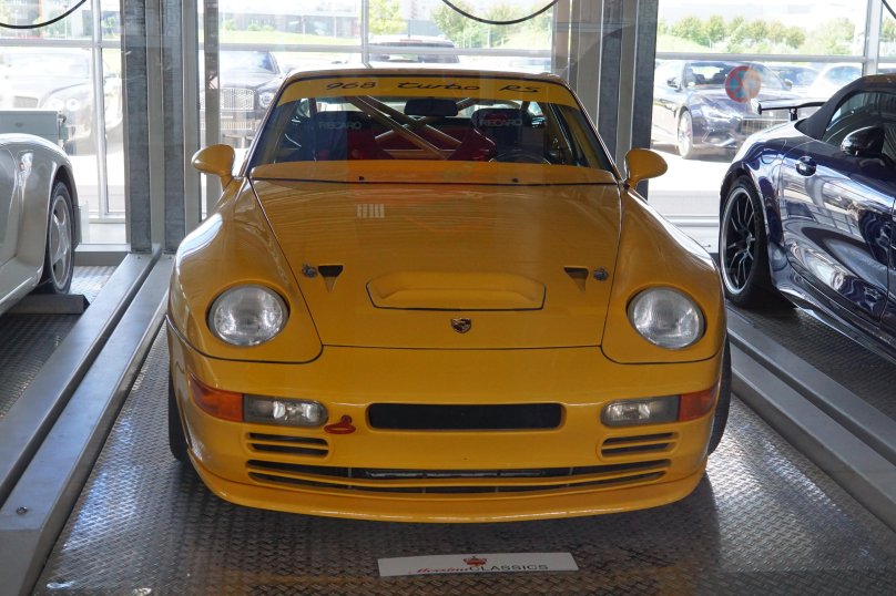 Porsche 968 Turbo