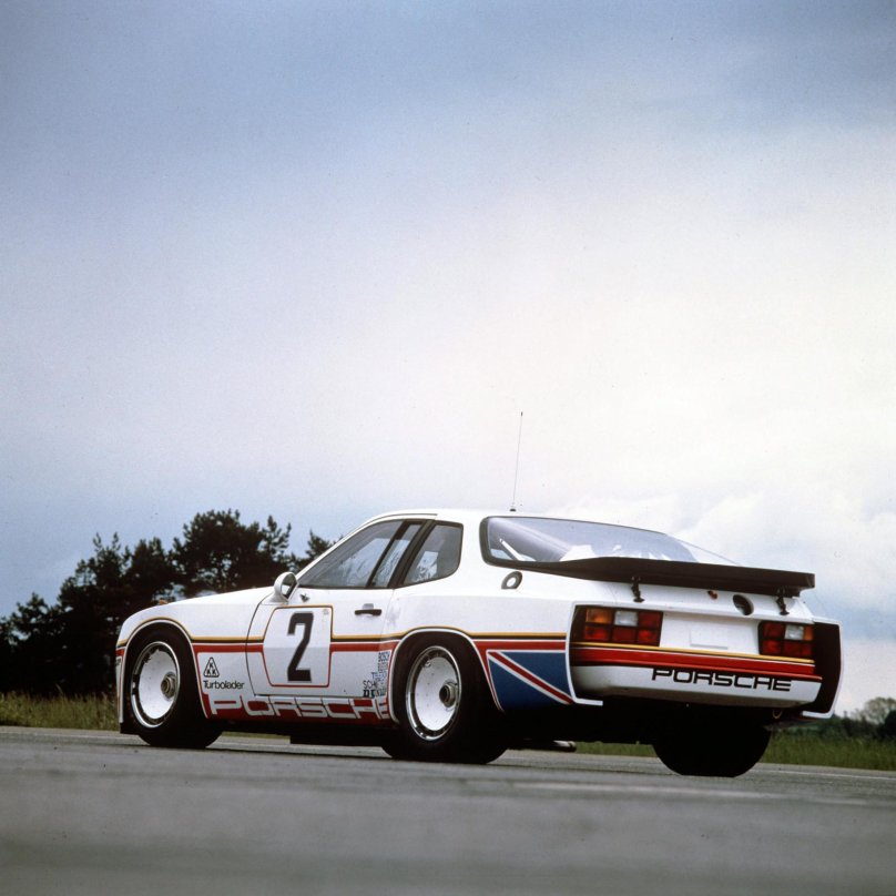 Порше 924 ралли