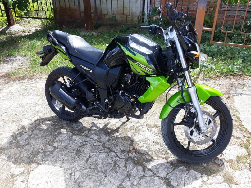 Мотоцикл рейсер нитро