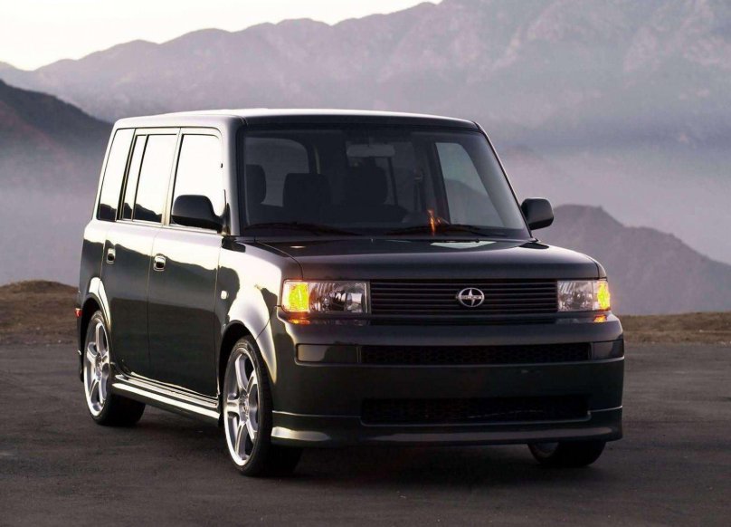 Toyota Scion XB 2003