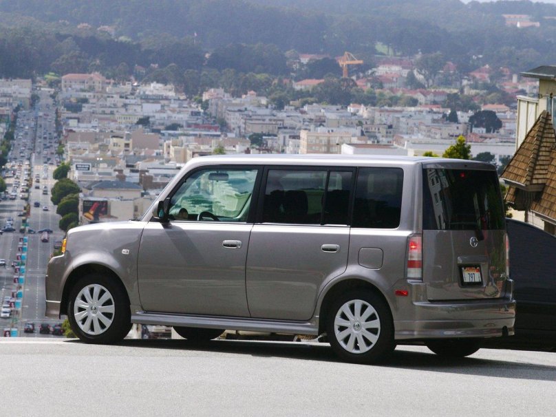 Toyota Scion XB 2003