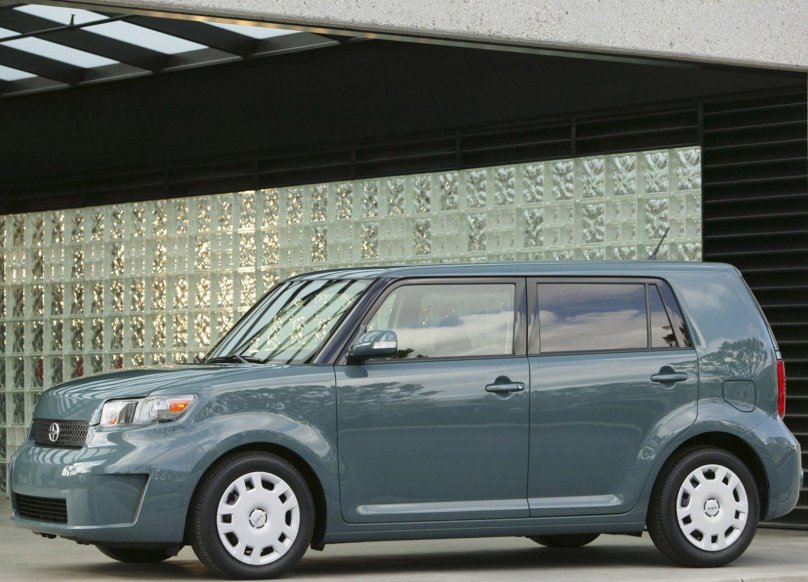 Scion XB