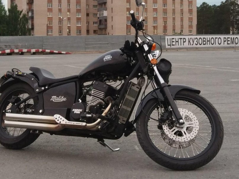 Мотоцикл Johnny pag Falcon 320i