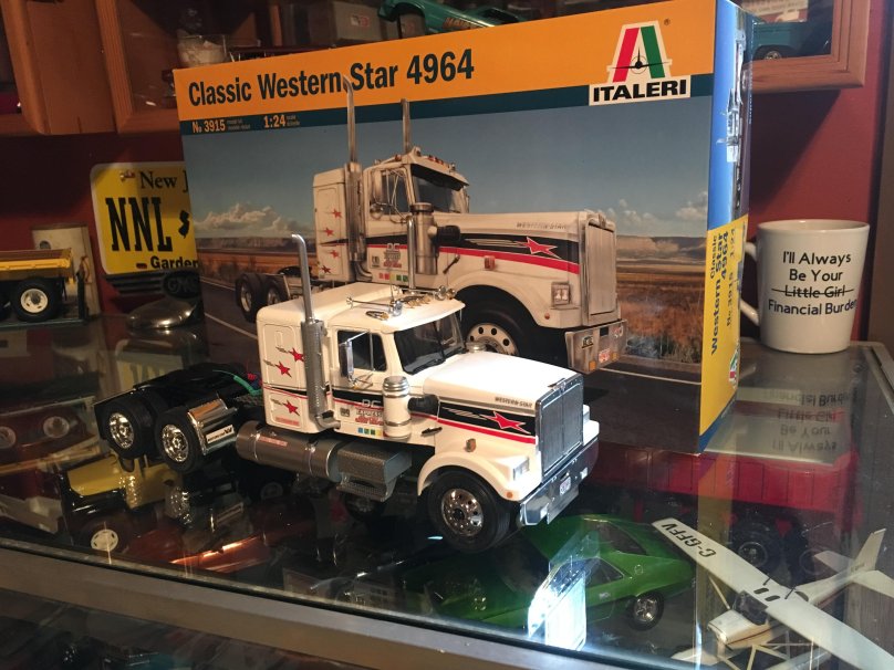 Classic Western Star 4964