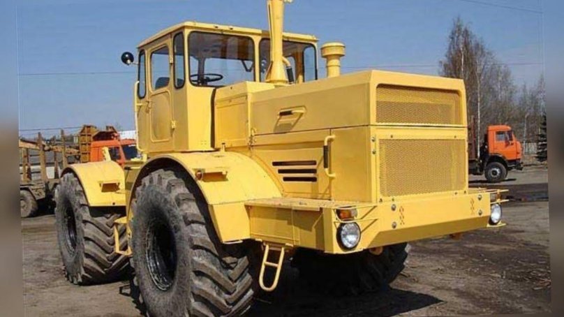 К700 Кировец трактор
