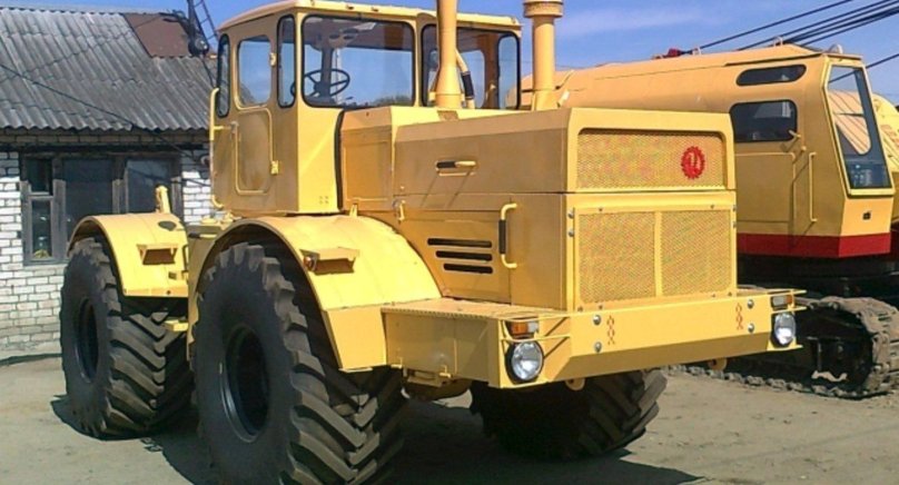 К701 Кировец трактор