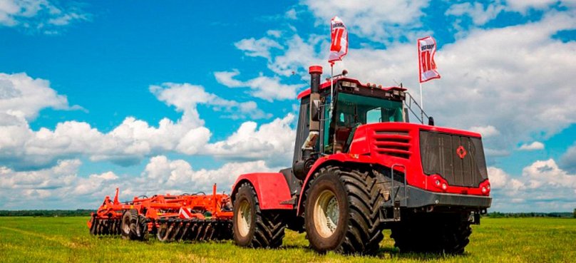 Трактор Кировец