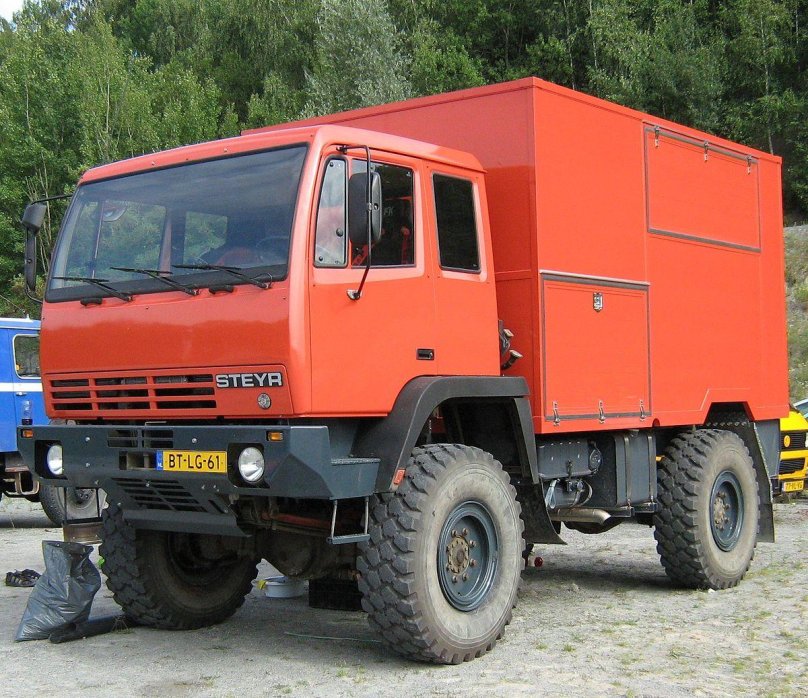 Грузовики Штайер