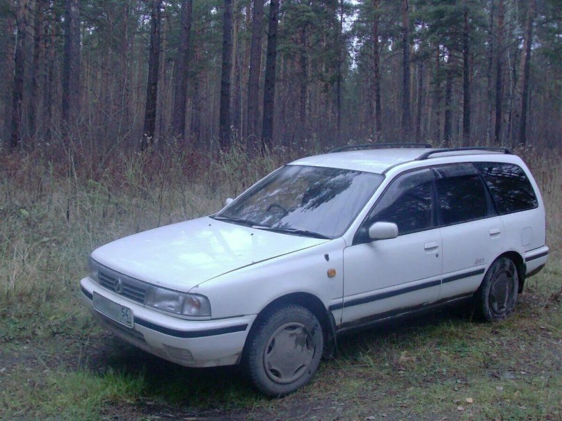 Nissan Sunny California y10