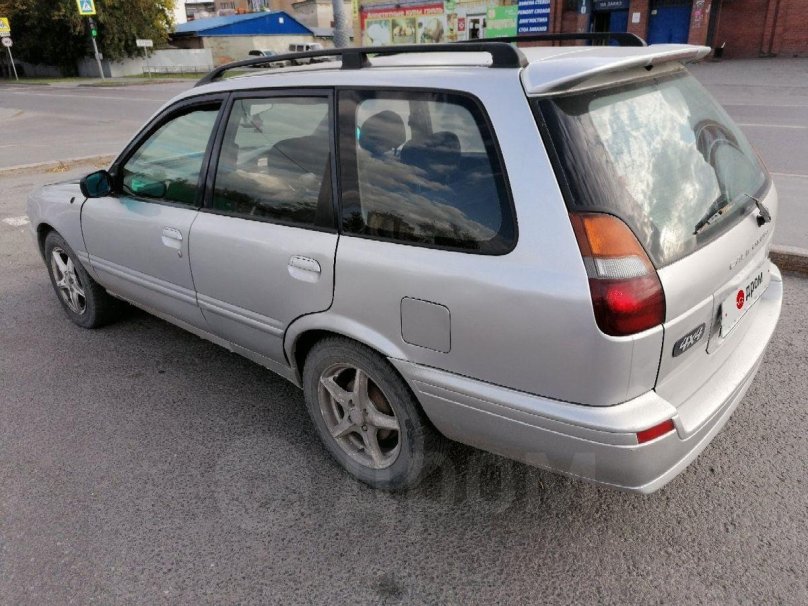 Ниссан Калифорния 1996