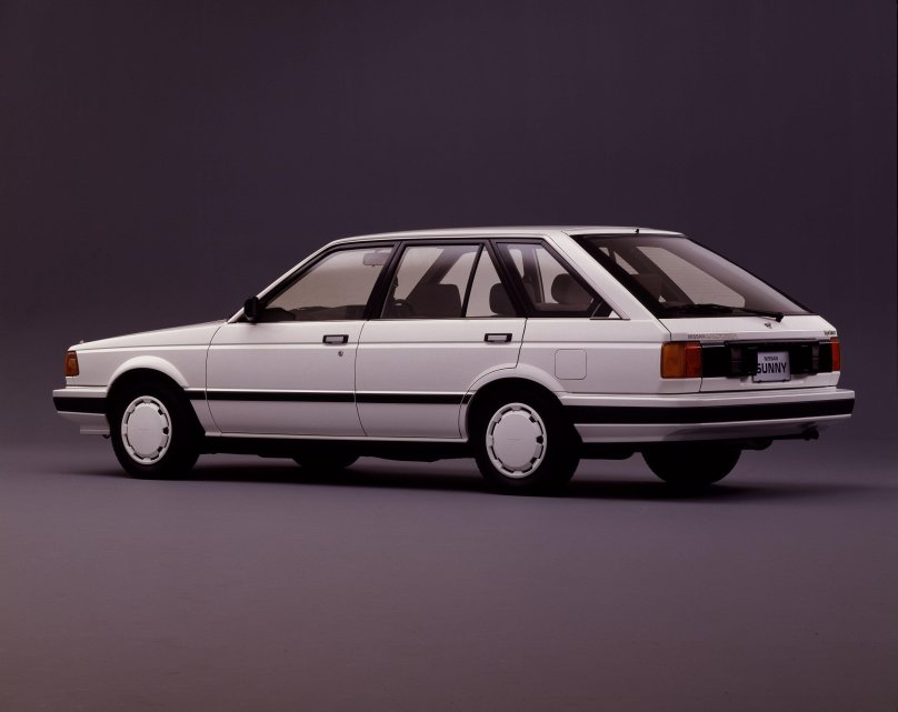 Nissan Sunny b12