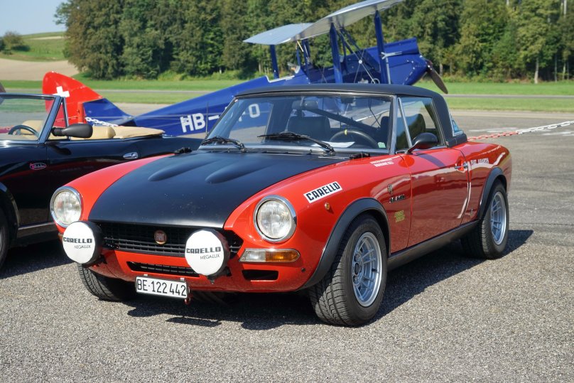 Fiat 128 Sport Spider