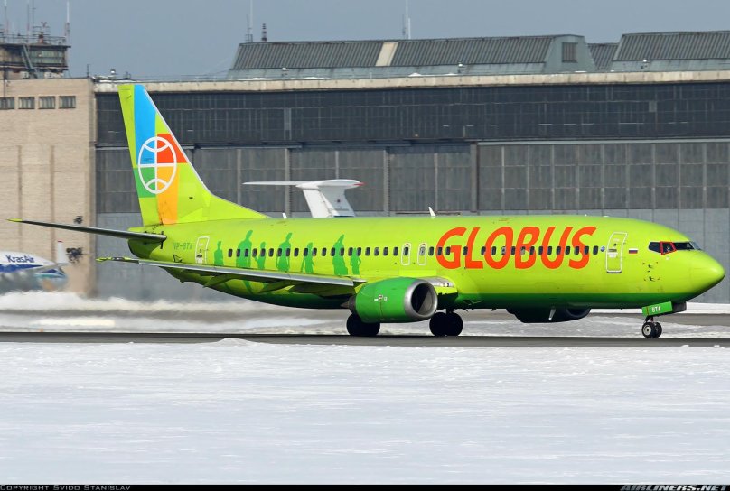 Boeing 737 s7 Airlines