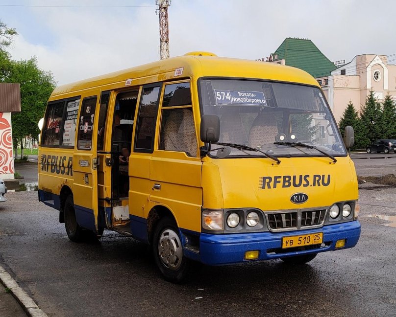 Автобус Киа Комби