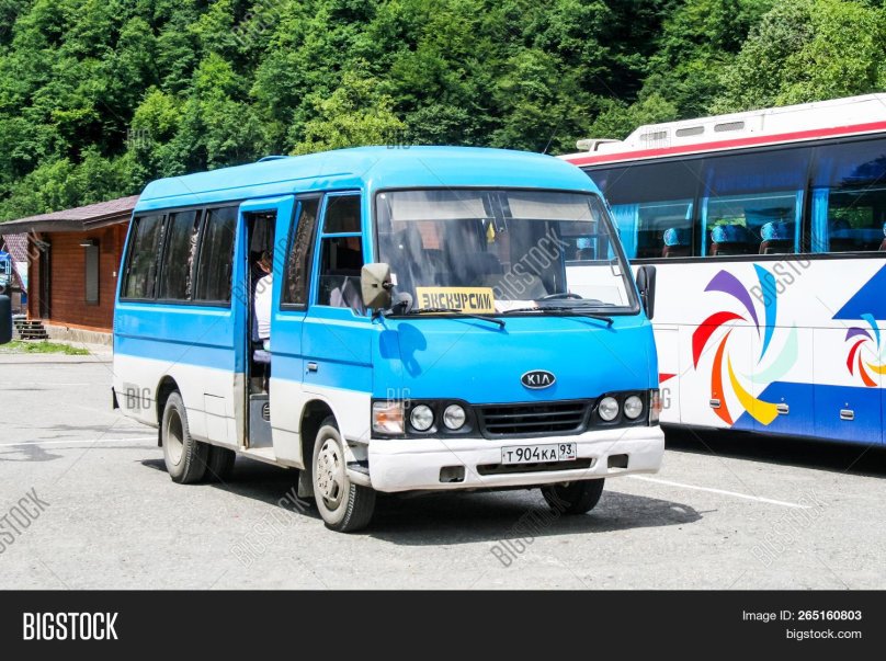 Автобус Kia Combi
