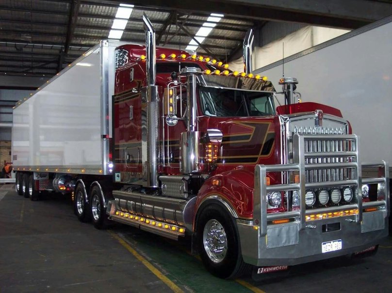 Kenworth t909