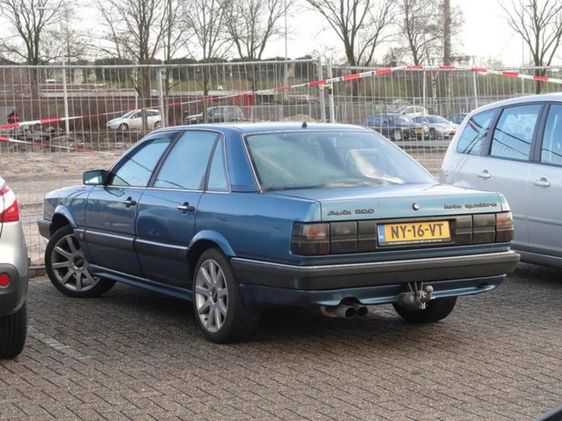 Ауди 200 кватро