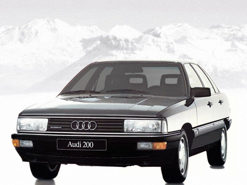 Audi 200 II (c3)