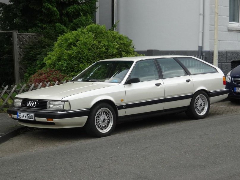 Ауди 200 Авант кватро