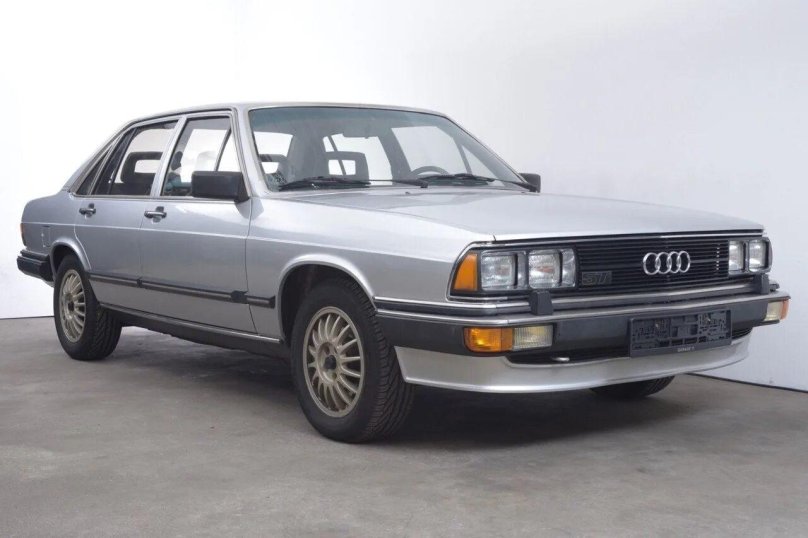 Audi 200 II