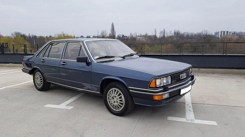 Audi 200 c2