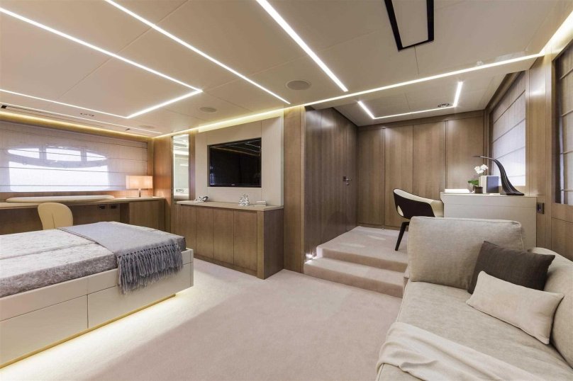 Яхта Першинг