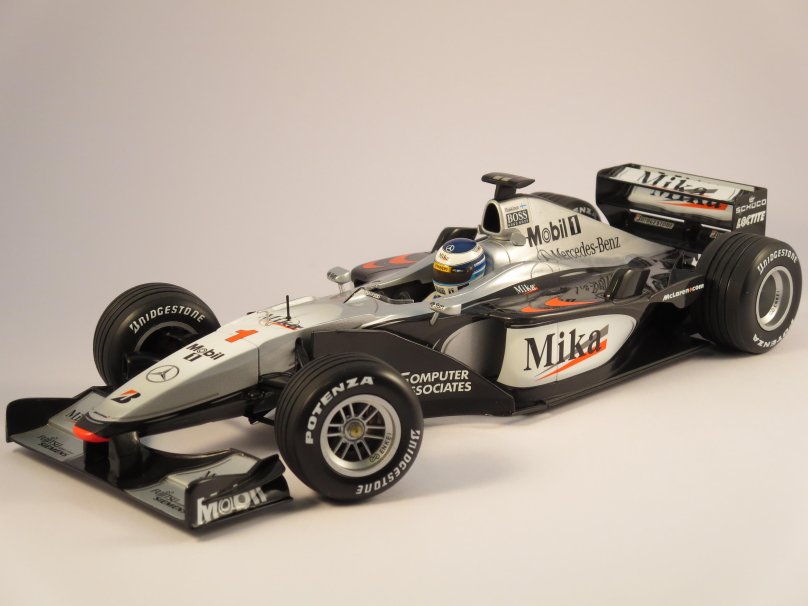 MCLAREN Mercedes mp4-15