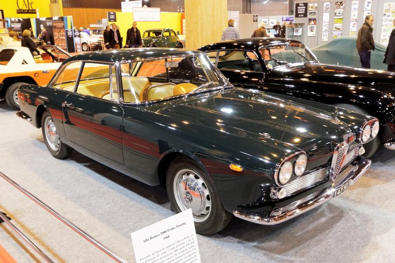 Alfa Romeo 2000