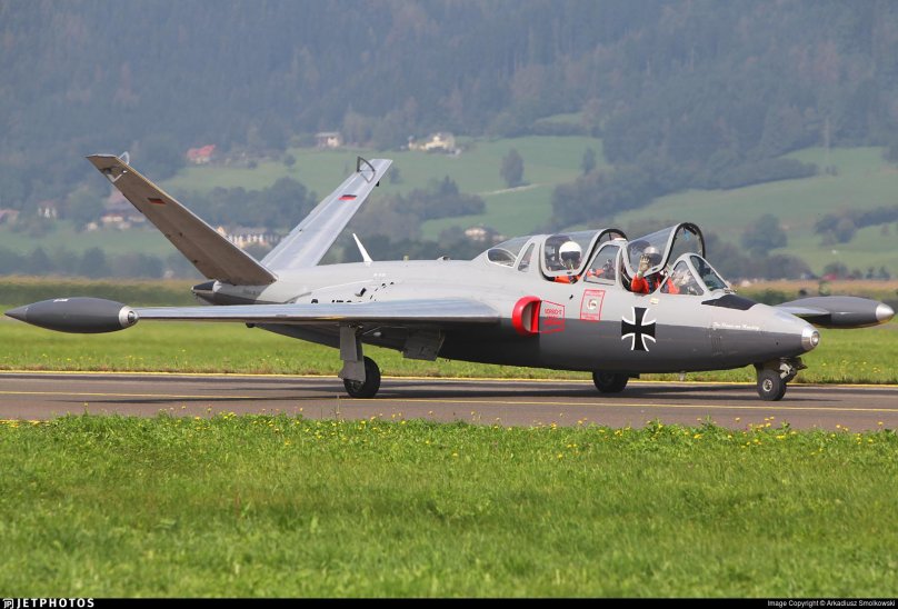 Самолёт Aerospatiale cm 170 Magister