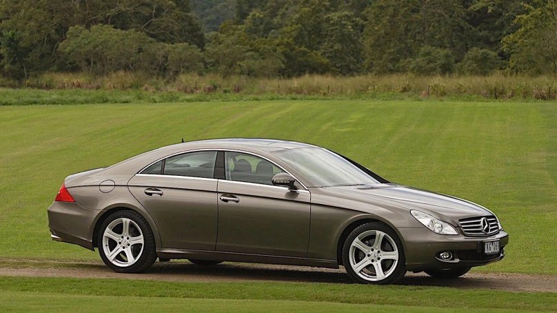 Mercedes-Benz CLS 500 2004