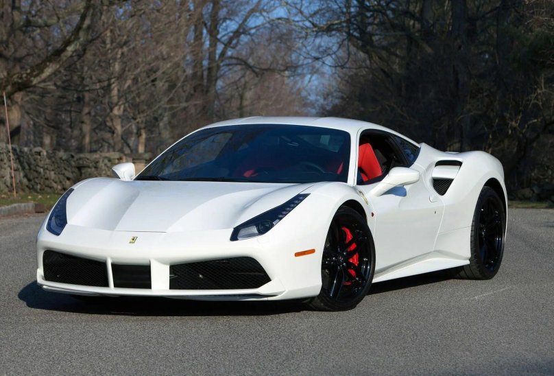 Ferrari 488 GTB White