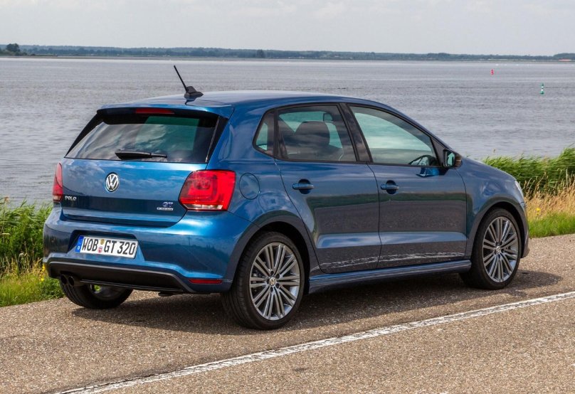 Volkswagen Polo хэтчбек 2015