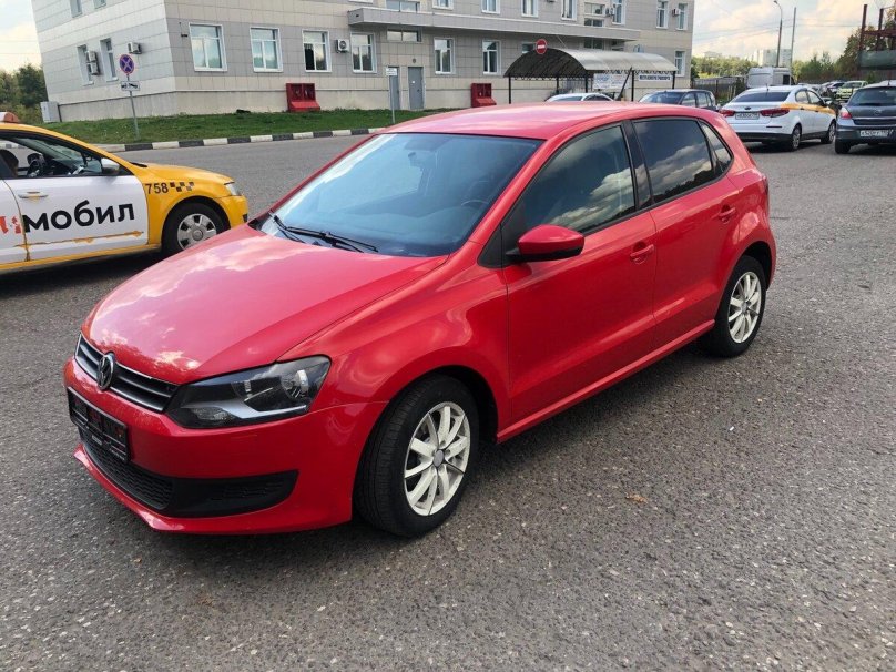 Volkswagen Polo 2010 хэтчбек