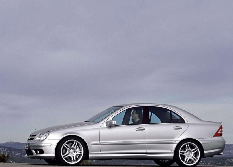 Mercedes Benz c class w203