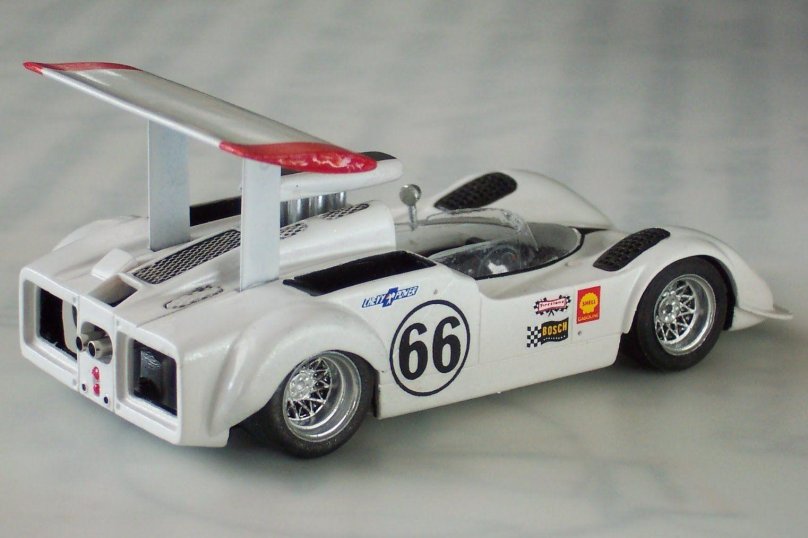 Chaparral 2e