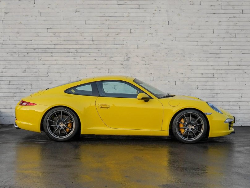 Porsche 911 Carrera s