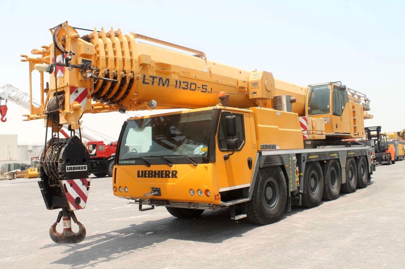 Автокран Liebherr LTM 1130 - 130 тонн