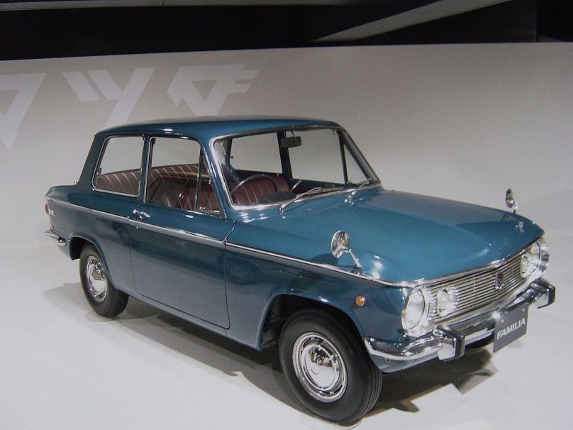 Mazda familia 1964
