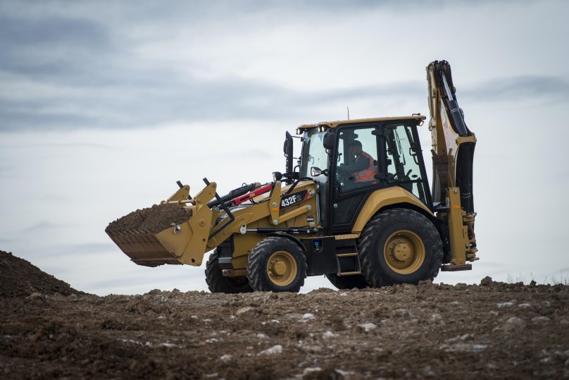 Экскаватор-погрузчик Caterpillar 428