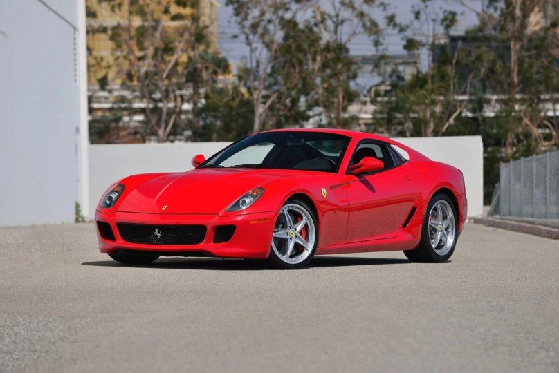 Ferrari 599 салон
